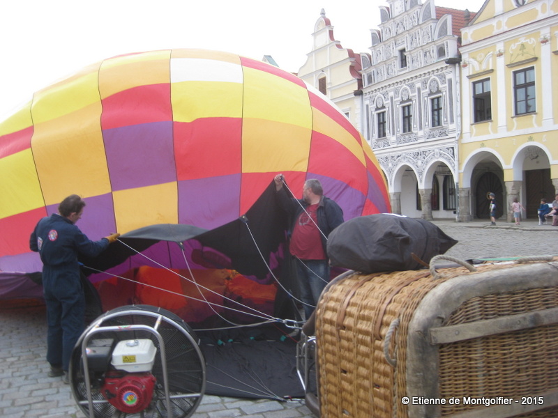 2015-04-25-Telc gonflement en soirée_7599  