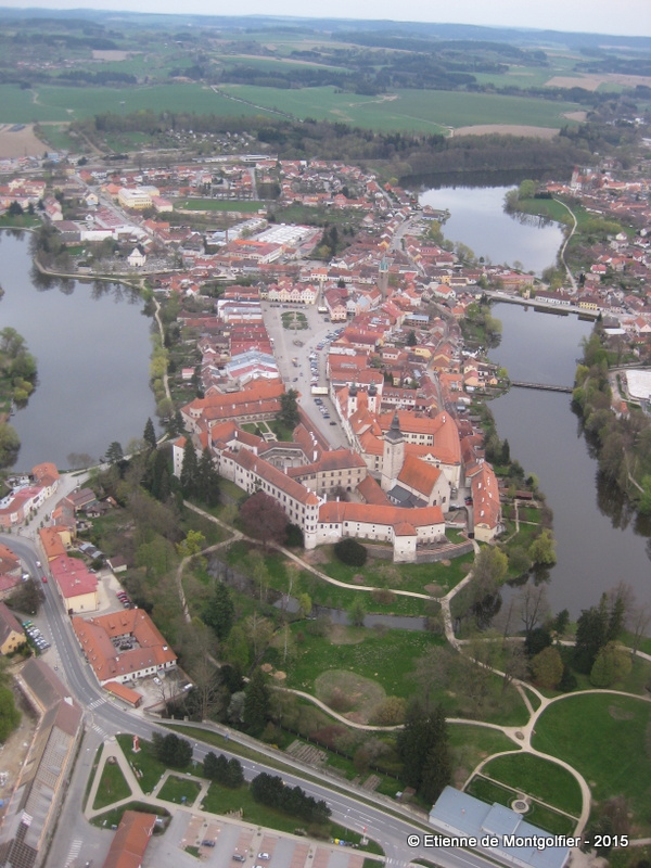 2015-04-25_Survol de Telc_7626  